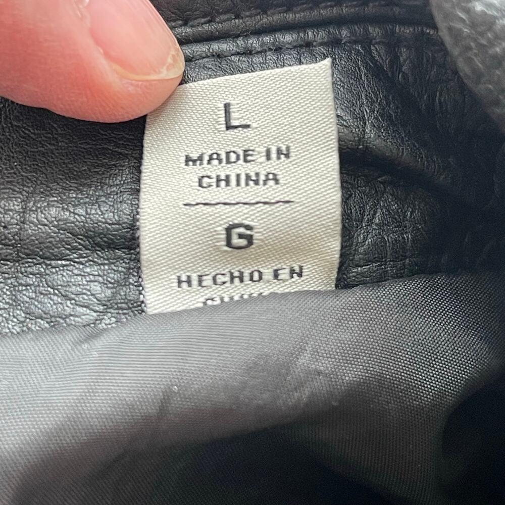 Levi's Women's Large Black Faux Leather Moto Jacket Belted Biker Zip - Picture 4 of 16